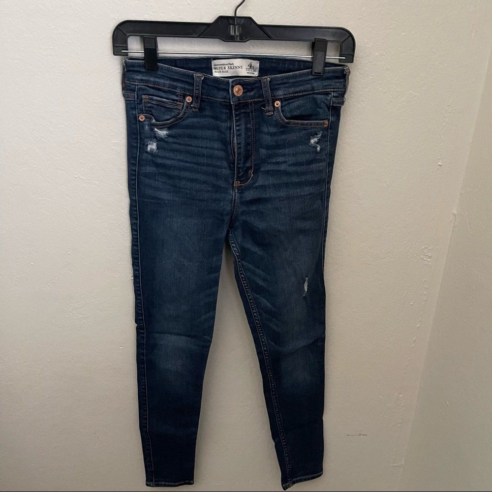 Abercrombie High Rise skinny jeans